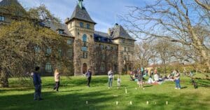 Пикник Скрува в парке Alnarpsparken 1 мая 2023. Фото: Никлас Бённемарк.