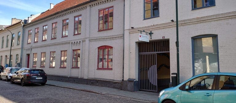 Фолькуниверситетет ищет учителей шведского языка в Лунде и Треллеборге