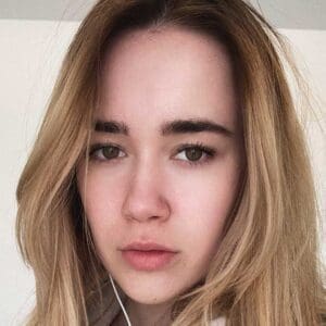 лицо девушки