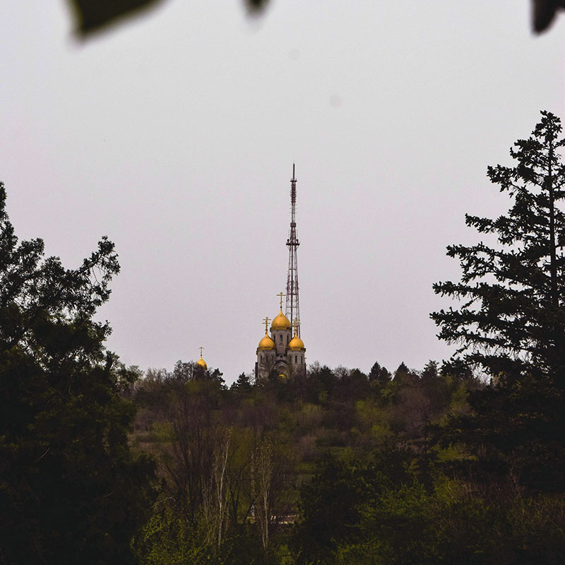 російська церква та щогла